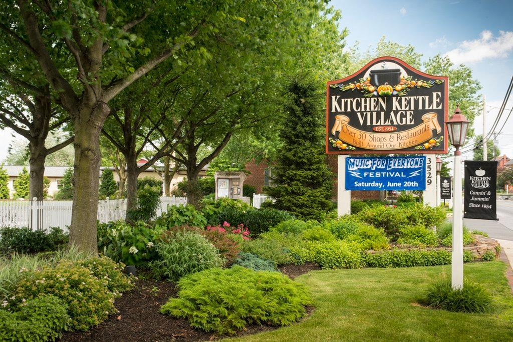 The Inn At Kitchen Kettle Intercourse Exterior photo